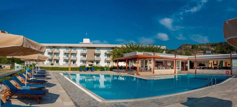 Zoes Hotel Studios