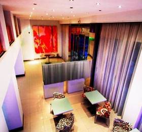 Mary Plaza Hotel в Аттике