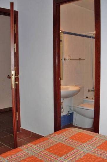 Hostal Fondevila  2* Испания, Ллейда