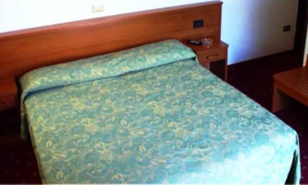 Al Piccolo Hotel  2*