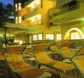 Hotel Rivadoro  в Абруццо