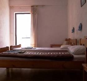 Myrmidon Hotel  в Аттике