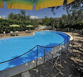 Туры в Hotel Apeneste  в Италии