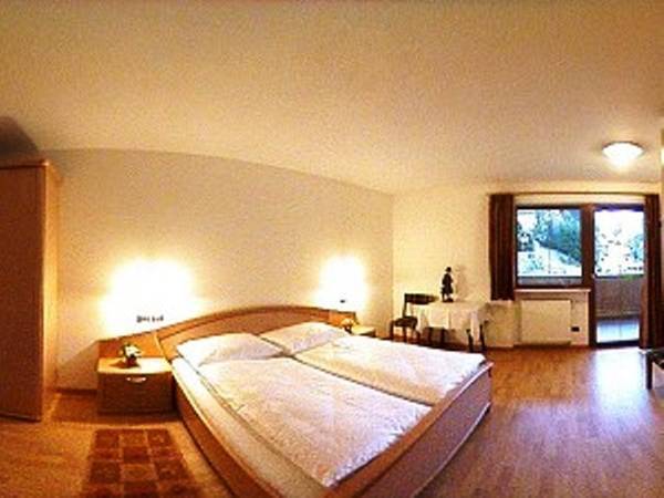 Hotel Garni Gardena 3* Италия, Валь Гардена