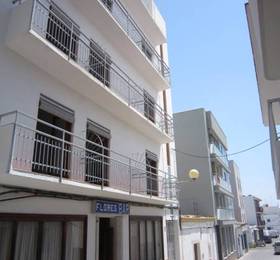 Туры в Hostal Flores  в Испании