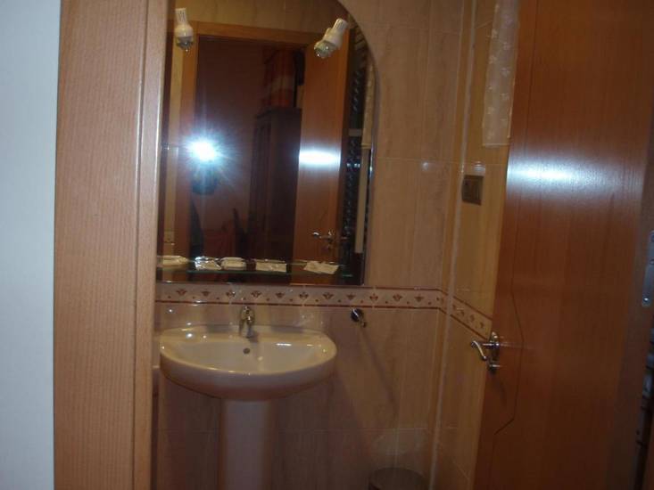 Hotel Pattaya  1* Испания, Толедо