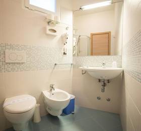 Туры в Hotel Caraibi в Италии