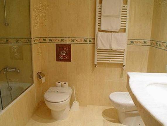 Hotel Saurat 3* Испания, Ллейда