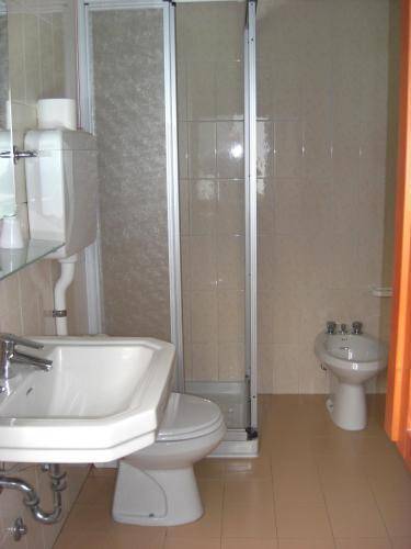 Hotel Modena  2* Италия, Венето