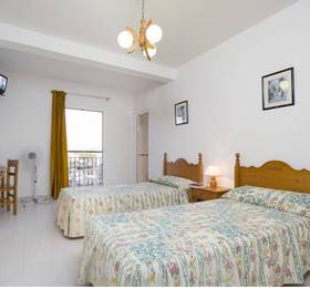 Hostal Roig  в Ибице