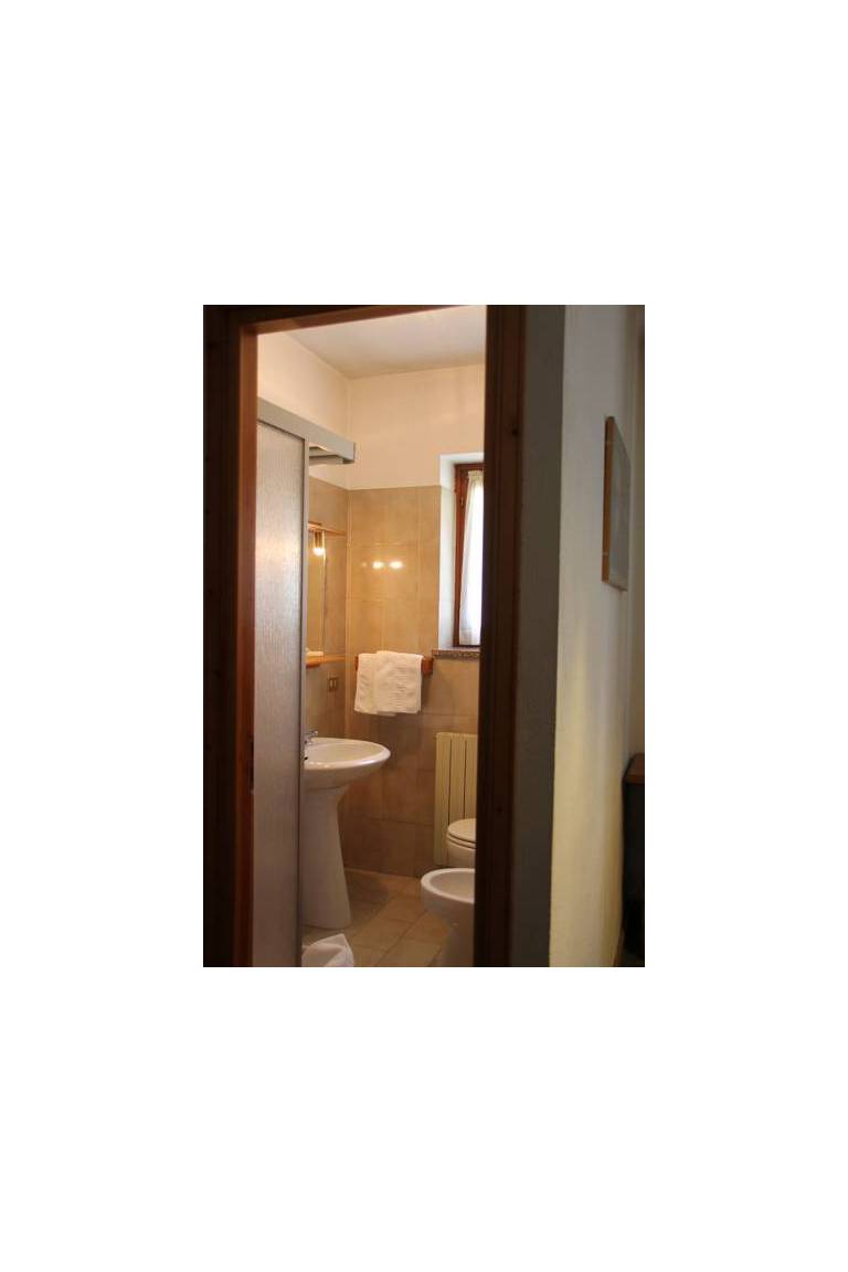Hotel Chuc 
