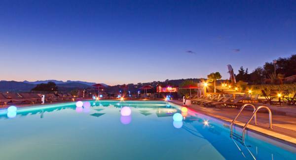 Hotel Carre Noir  4* Франция, Корсика