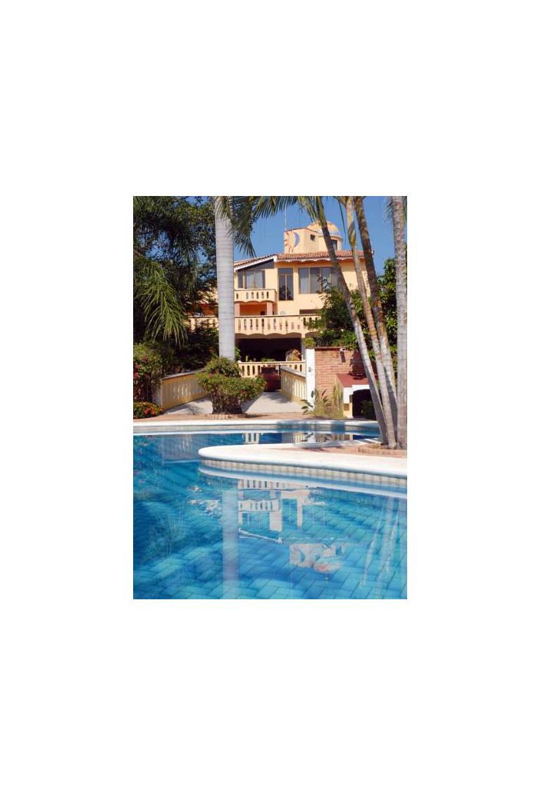 Villa Corona del Mar Hotel and Bungalows 