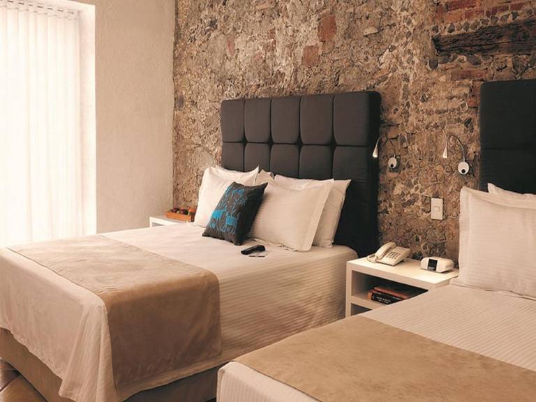 Descanseria Hotel Business and Pleasure 