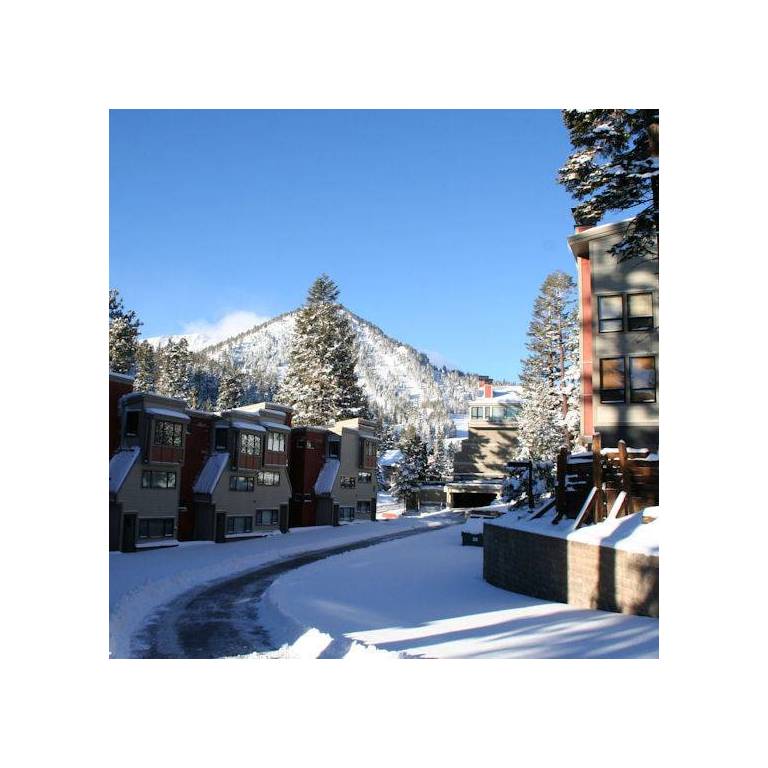 1849 Condos at Mammoths Canyon Lodge 