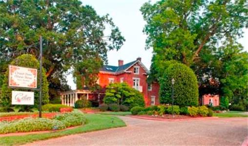 Church Point Manor Bed and Breakfast  США, Вирджиния-Бич