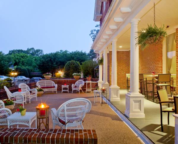 Church Point Manor Bed and Breakfast  США, Вирджиния-Бич