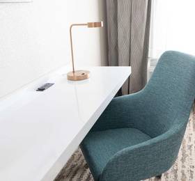 Doubletree Des Moines Airport  в Айове
