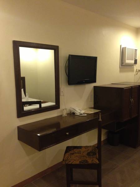 Sun Avenue Tourist Inn & Cafe  2*