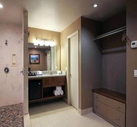 Fantasy Inn & Wedding Chapel  в озере Тахое