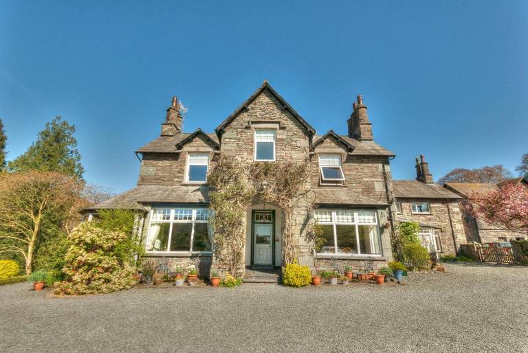 Crow How Country Guest House 