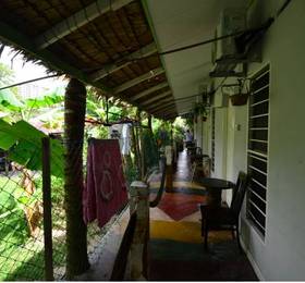 Lazy Boys Budget Guest House  в Пенанге