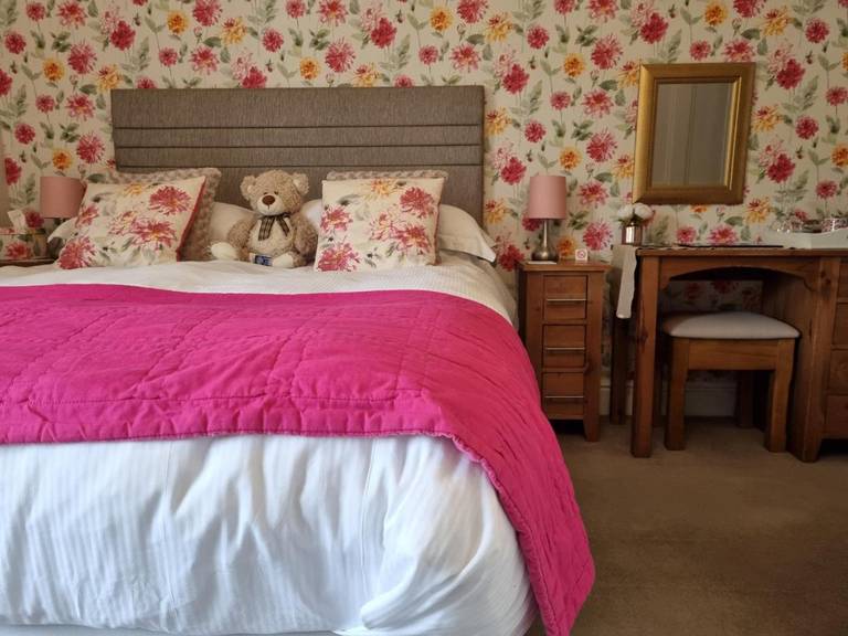Montfort Cottage Guest House 