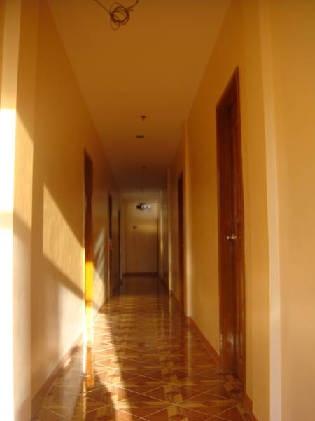 Sunflower Royal Pensionne  2*