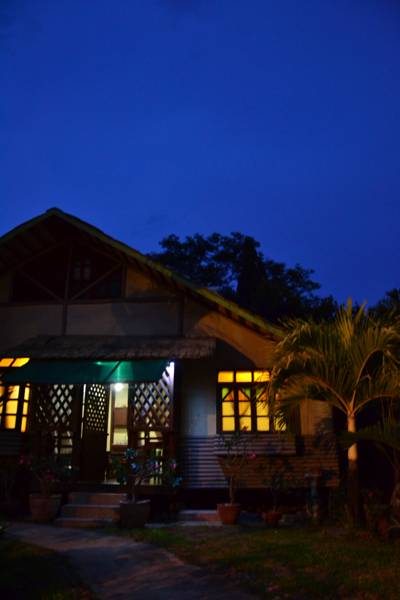 Al Carlo's Pension House  1*