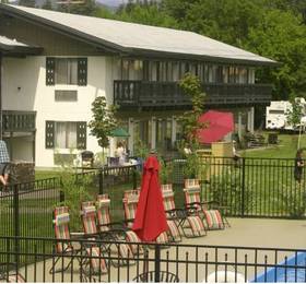 Туры в Der Ritterhof Motor Inn  в США