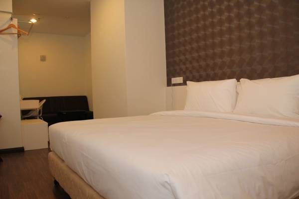 Amansari Express Hotel  3* Малайзия, Джохор-Бару