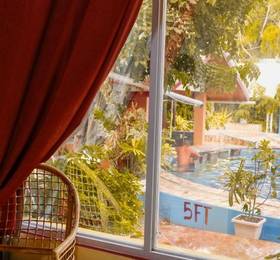 Deep Forest Garden Inn  в Палаване