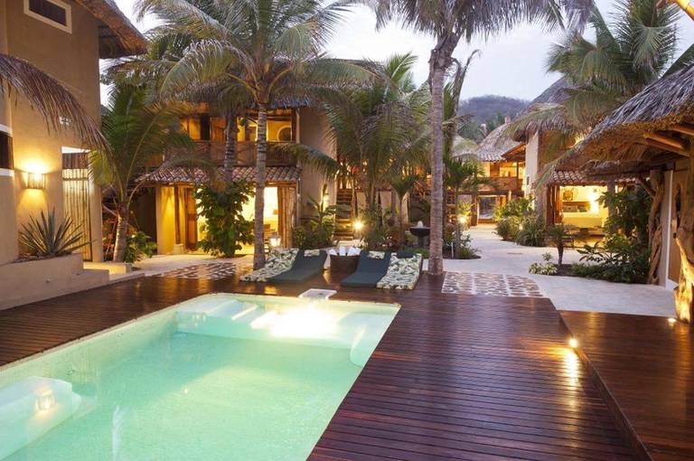 Aamori Boutique Hotel 