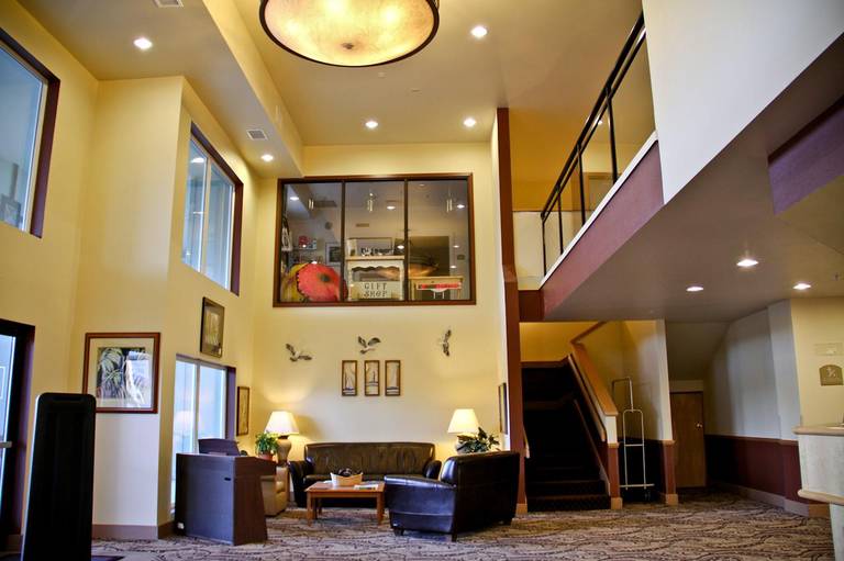 Ramada Ocean Shores 