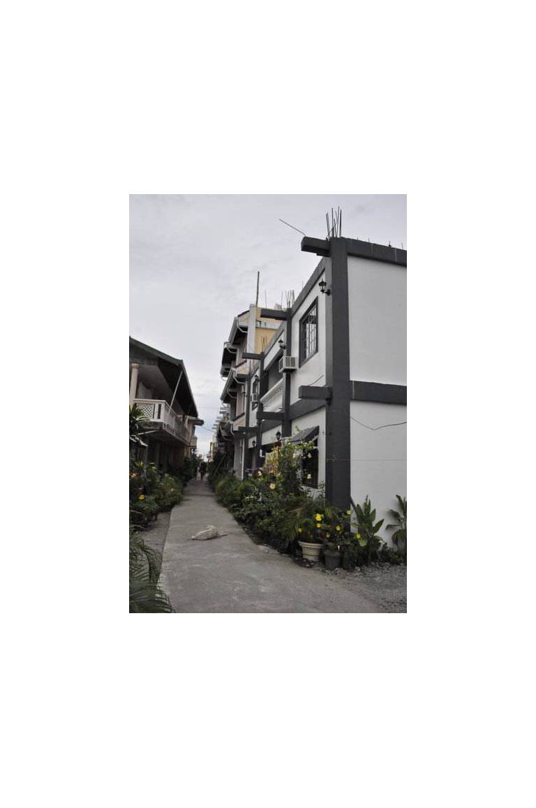 Agbing Beach Resort 