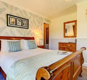 Туры в Meadfoot Guesthouse  в Великобритании