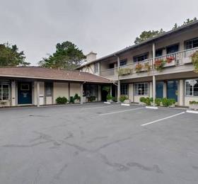Туры в Carmel Village Inn  в США