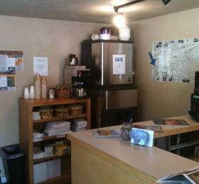 Teton Gables Motel  в Йеллоустоне