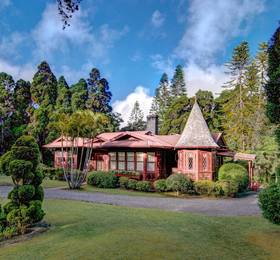 Hale Ohia Cottages  в Гавайских островах