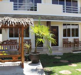 Palms Cove Resort  в Бохоле