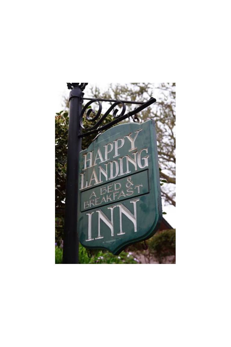Happy Landing Inn 