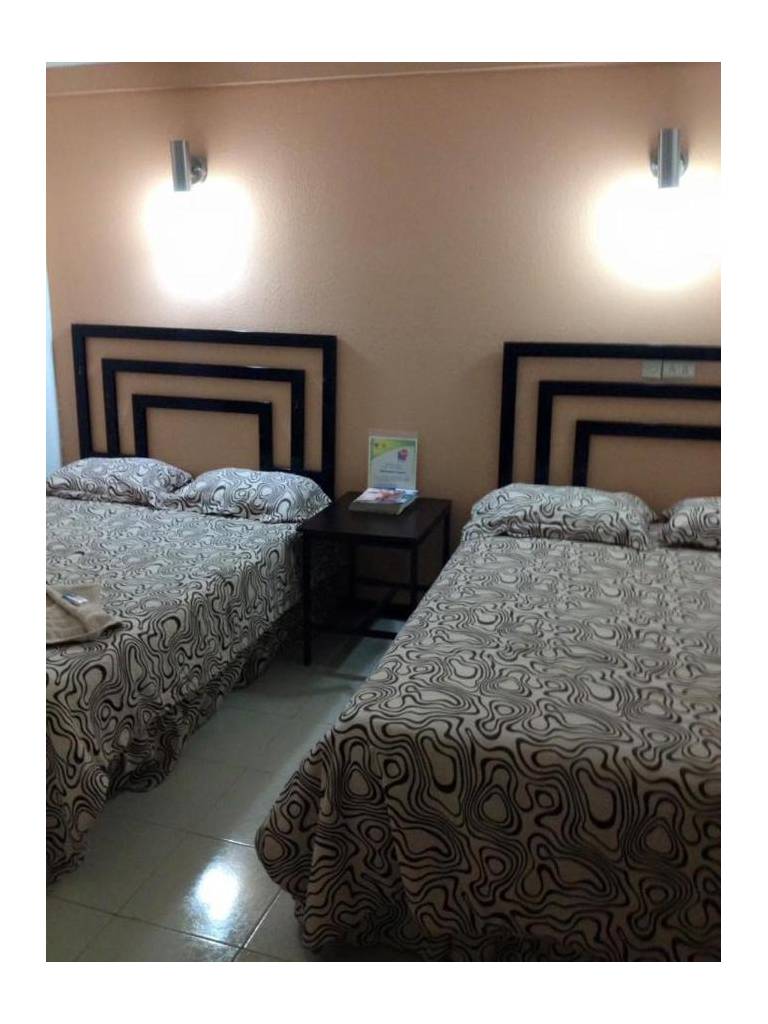 Hotel Santa Cruz 