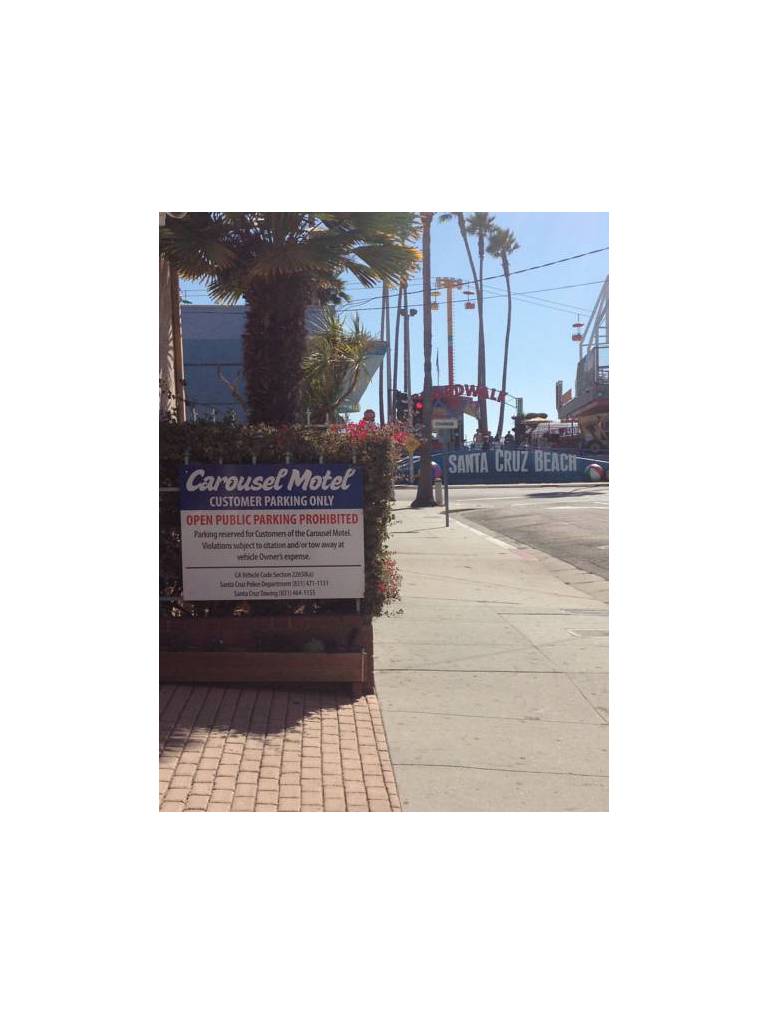 Carousel Motel 