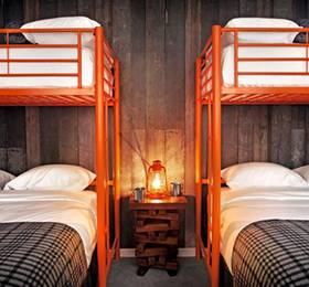 Basecamp Hotel  в озере Тахое
