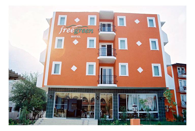 Free Green Hotel