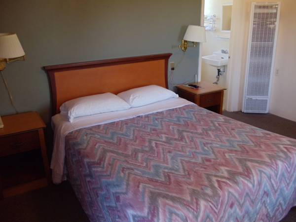 Sunbeam Motel 