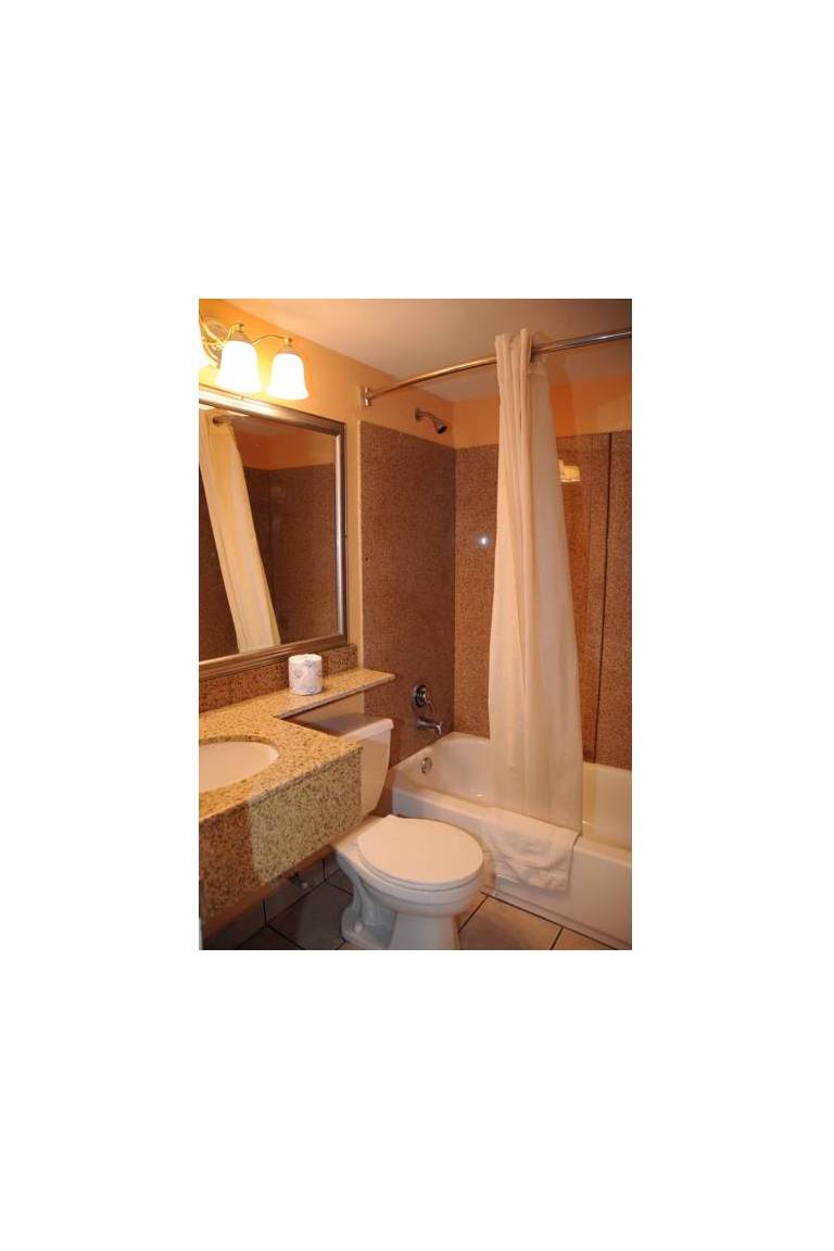 Sandpiper Inn 