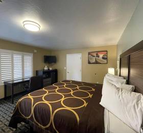 Туры в Pinewood Inn  в США