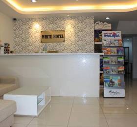 White Hotel  в Малакке