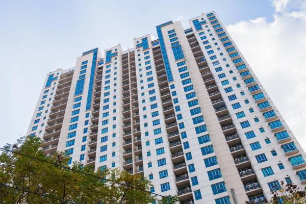 Shanghai Yopark 5-Star Apartment (One Park Avenue) 